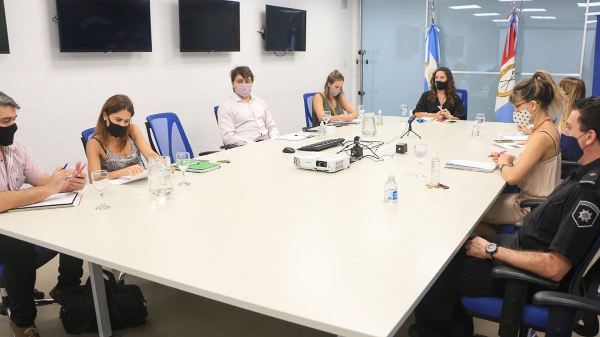 Este martes se llevó a cabo la Mesa de Seguridad Local con autoridades de la Municipalidad de Rosario, para coordinar y profundizar los operativos.