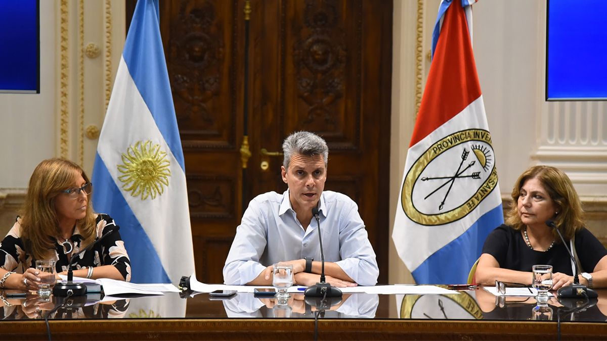 En la conferencia estuvieron presentes&nbsp;la secretaria de Deportes de Santa Fe