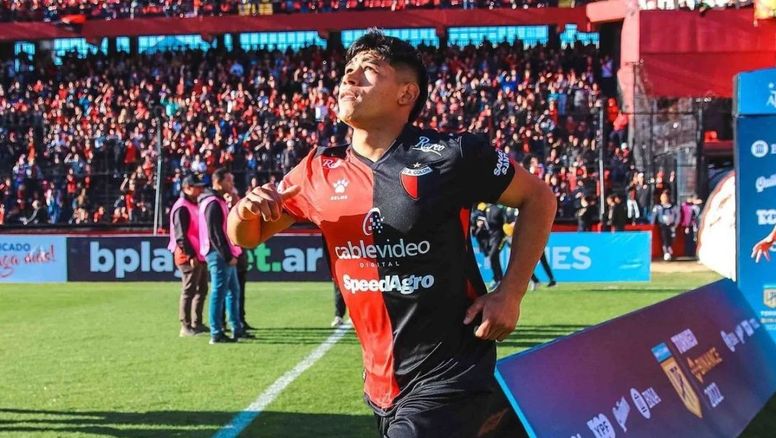 A Agustín Ojeda, ex Colón, se lo llevó Pancaldo, otro ex sabalero, para reforzar a Chaco For Ever