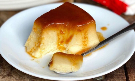 Budín de pan sin horno y en solo 5 pasos: la receta fácil y rápida para preparar un postre único Budín de pan sin horno y en solo 5 pasos: la receta fácil y rápida para preparar un postre único