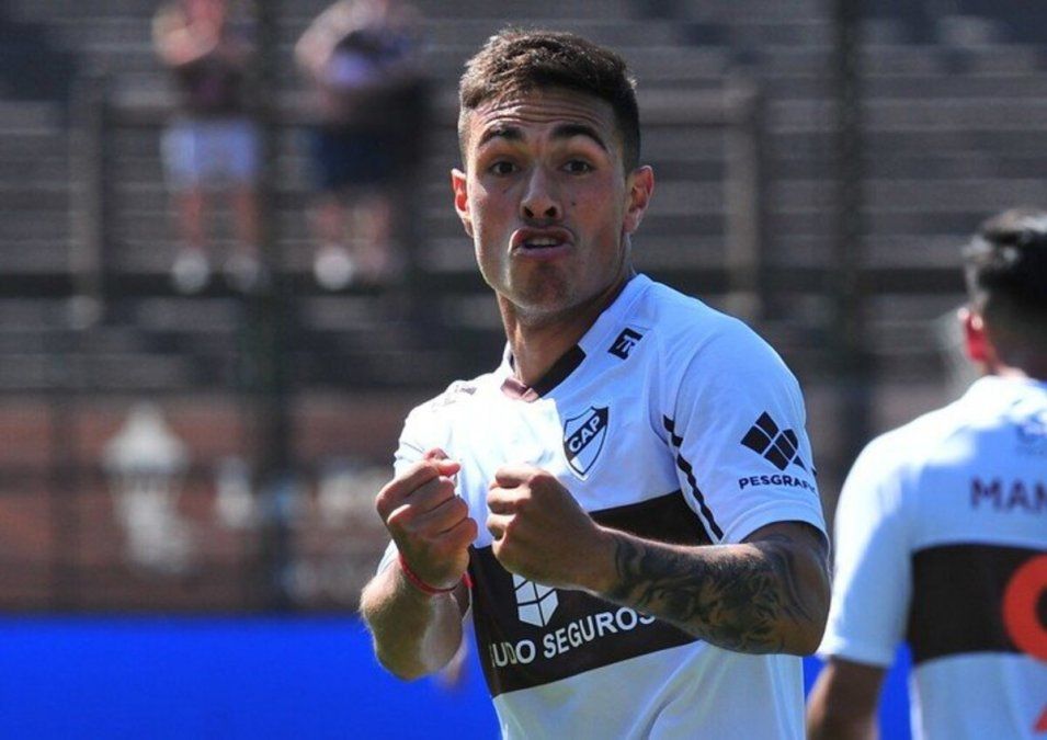 Matías Tissera es el delantero por el que el Club Atlético Colón va a la carga tras las complicaciones que surgieron en las negociaciones por Ramón Ábila.