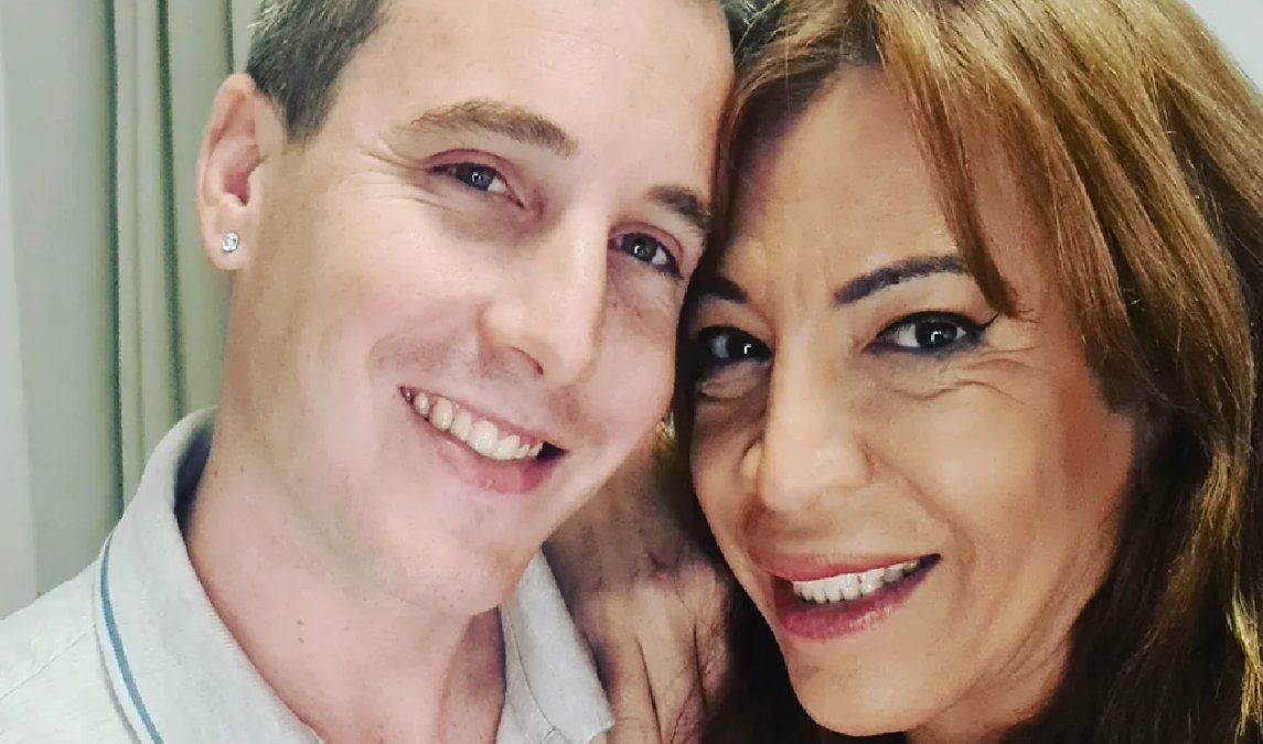 Lizy Tagliani publico una tierna postal de su novio junto a su mascota: gracias por amar a mis bebés