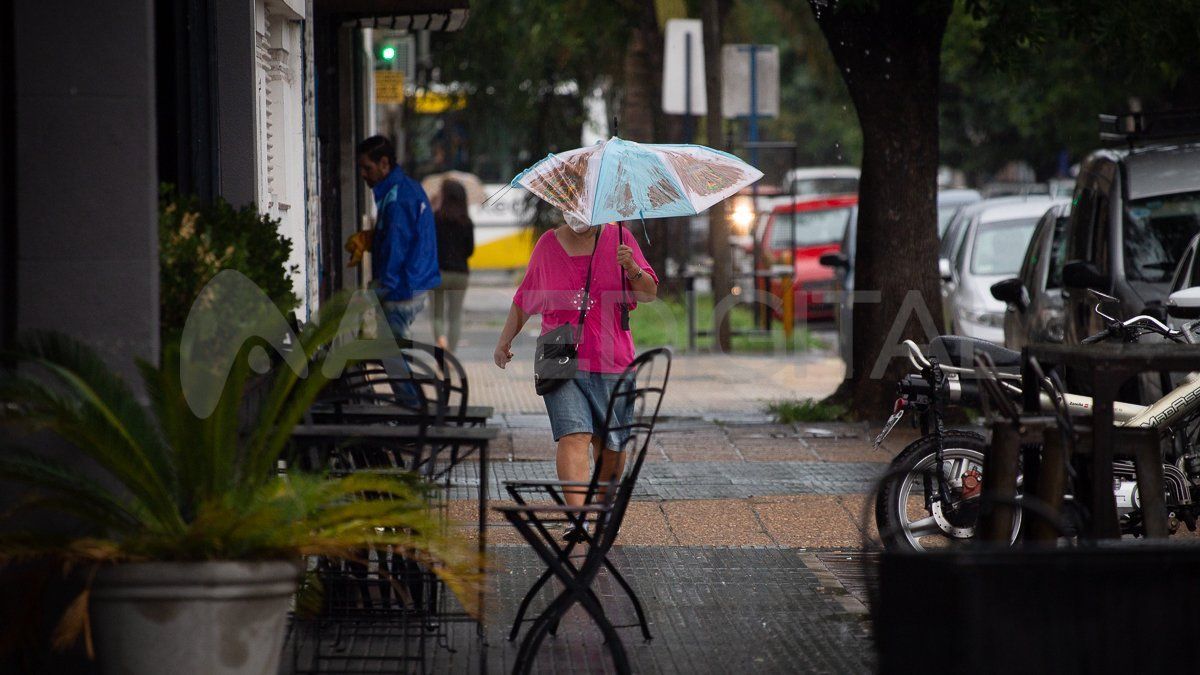 El fin de semana largo de Carnaval está atravesado por la inestabilidad en la región.