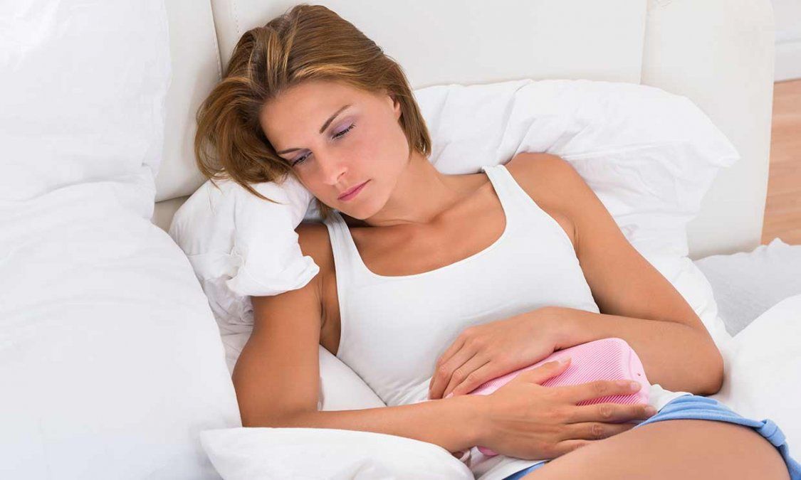 ¿Por qué a veces no duermo bien después de cenar?