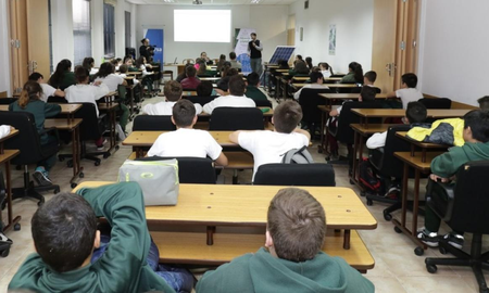 Vouchers educativos de Javier Milei: cuándo y cómo solicitarlos Vouchers educativos de Javier Milei: cuándo y cómo solicitarlos