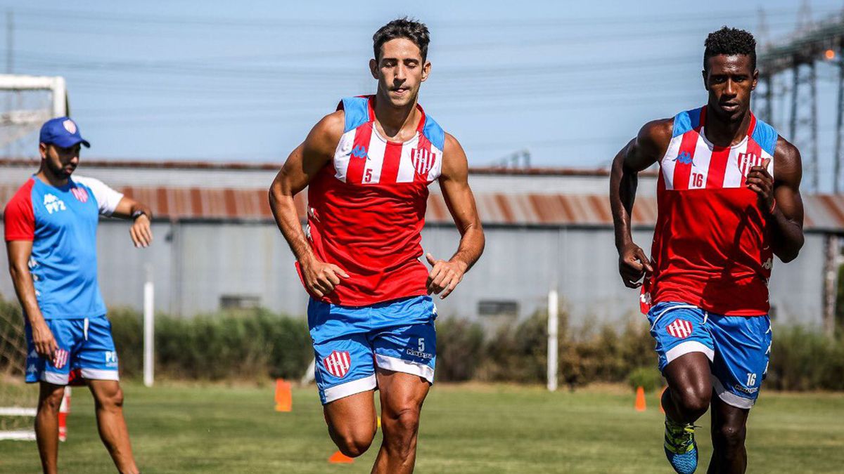 Emanuel Cecchini dio positivo de coronavirus y es el quinto caso de covid que detectó el club en los últimos días.