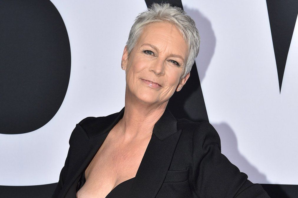 Jamie Lee Curtis apoya a Scarlett Johansson en su demanda contra Disney.