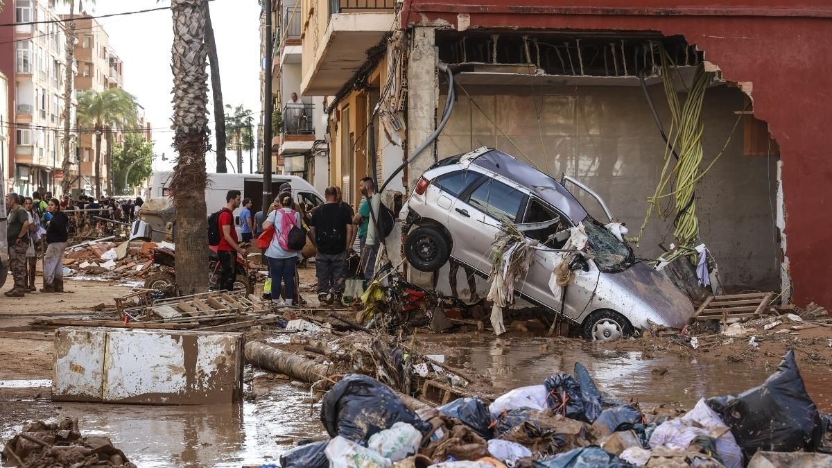 Hasta la fecha, las lluvias dejaron 211 muertos y varios desaparecidos. Hasta la fecha, las lluvias dejaron 211 muertos y varios desaparecidos.