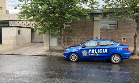 Dos personas fueron atendidads en el Cullen la madrugada del viernes tras sufrir heridas de arma de fuego. Dos personas fueron atendidads en el Cullen la madrugada del viernes tras sufrir heridas de arma de fuego.