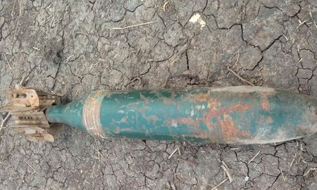 hallan tres granadas y otros elementos de detonacion dentro de una mochila en rosario hallan tres granadas y otros elementos de detonacion dentro de una mochila en rosario