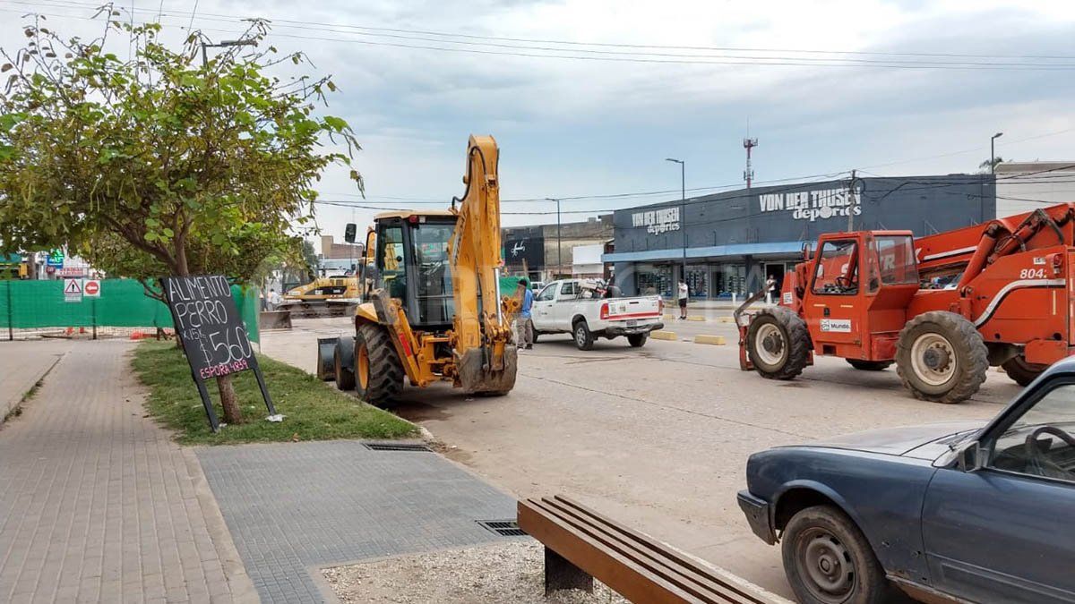 El obrador del Desagüe Espora sobre Blas Parera este miércoles.