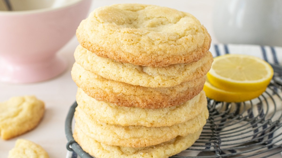 Receta para hacer galletitas de limón sin azúcar ni harina.