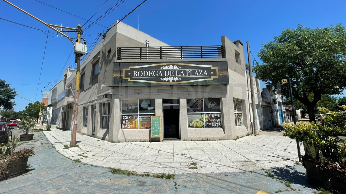 Los ladrones ingresaron a la vinoteca y se llegaron la caja registradora con 5 mil pesos en su interior.