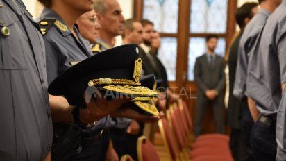Aire de Santa Fe | Jefes de Policía 4_marca.jpg