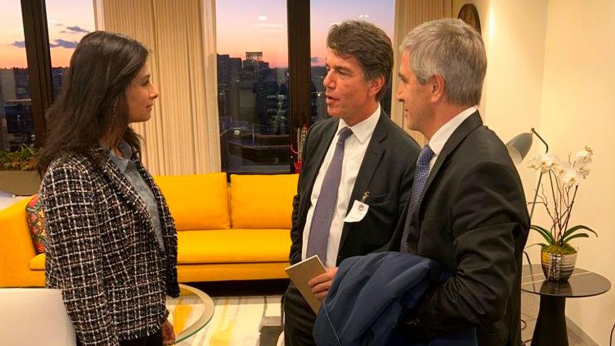 el FMI confirmó que un equipo técnico encabezado por Luis Cubeddu y Ashvin Ahuja arribará el próximo jueves a la Argentina. el FMI confirmó que un equipo técnico encabezado por Luis Cubeddu y Ashvin Ahuja arribará el próximo jueves a la Argentina.