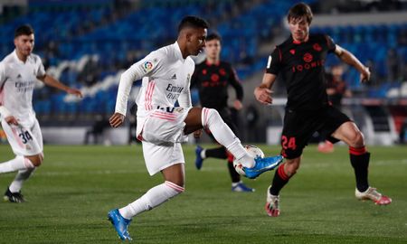 El Real Madrid empató sobre la hora un partido complicado ante la Real Sociedad. El Real Madrid empató sobre la hora un partido complicado ante la Real Sociedad.