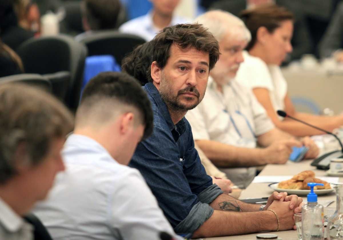 El director de cine, Santiago Mitre, participó del debate de la ley ómnibus, en el anexo del Congreso Nacional. El director de cine, Santiago Mitre, participó del debate de la ley ómnibus, en el anexo del Congreso Nacional.
