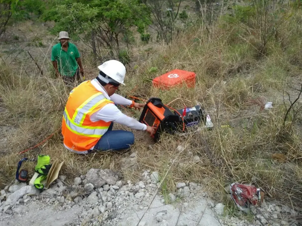 Los recién graduados tiene un salario de aproximadamente $178.825. Los recién graduados tiene un salario de aproximadamente $178.825.