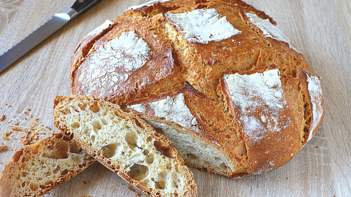Pan casero, esponjoso y delicioso, sin necesidad de amasar. Pan casero, esponjoso y delicioso, sin necesidad de amasar.