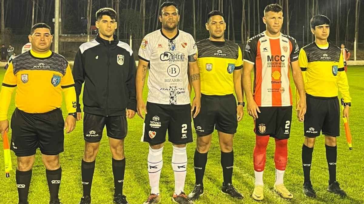 La Liga vuelve a jugarse entre semana y de noche. Foto: Independiente. La Liga vuelve a jugarse entre semana y de noche. Foto: Independiente.