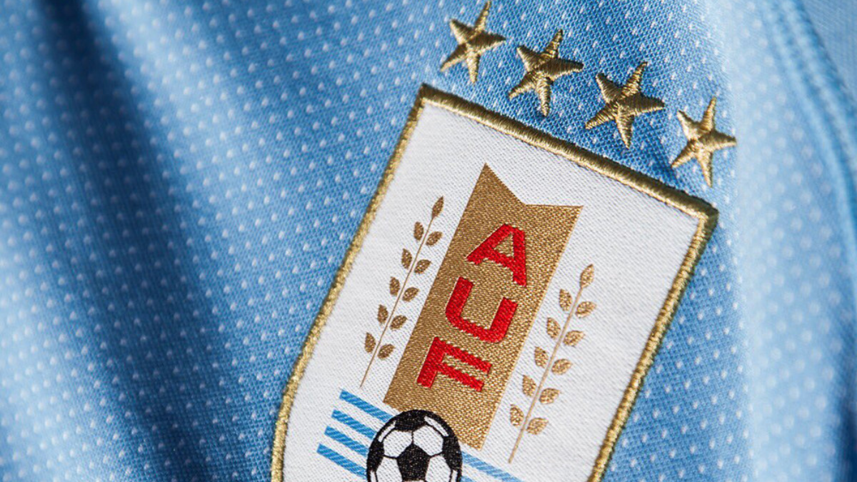 FIFA confirma que Uruguay solo tiene dos títulos mundiales oficiales, descartando los triunfos olímpicos de 1924 y 1928. FIFA confirma que Uruguay solo tiene dos títulos mundiales oficiales, descartando los triunfos olímpicos de 1924 y 1928. 