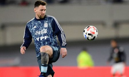 la clasificacion a qatar es la frutilla del postre, afirmo messi al aterrizar en paris la clasificacion a qatar es la frutilla del postre, afirmo messi al aterrizar en paris
