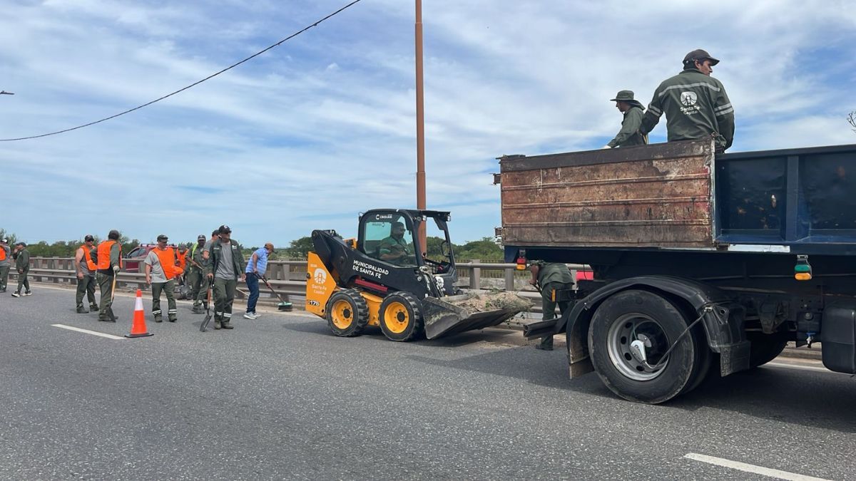Los trabajos continuarán el lunes y podrían extenderse hasta el martes. Los trabajos continuarán el lunes y podrían extenderse hasta el martes.