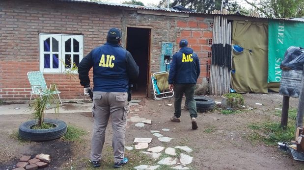 Personal de Distrito Las Colonias y la AIC realizó este miércoles diferentes allanamientos por hechos ocurridos en la zona.