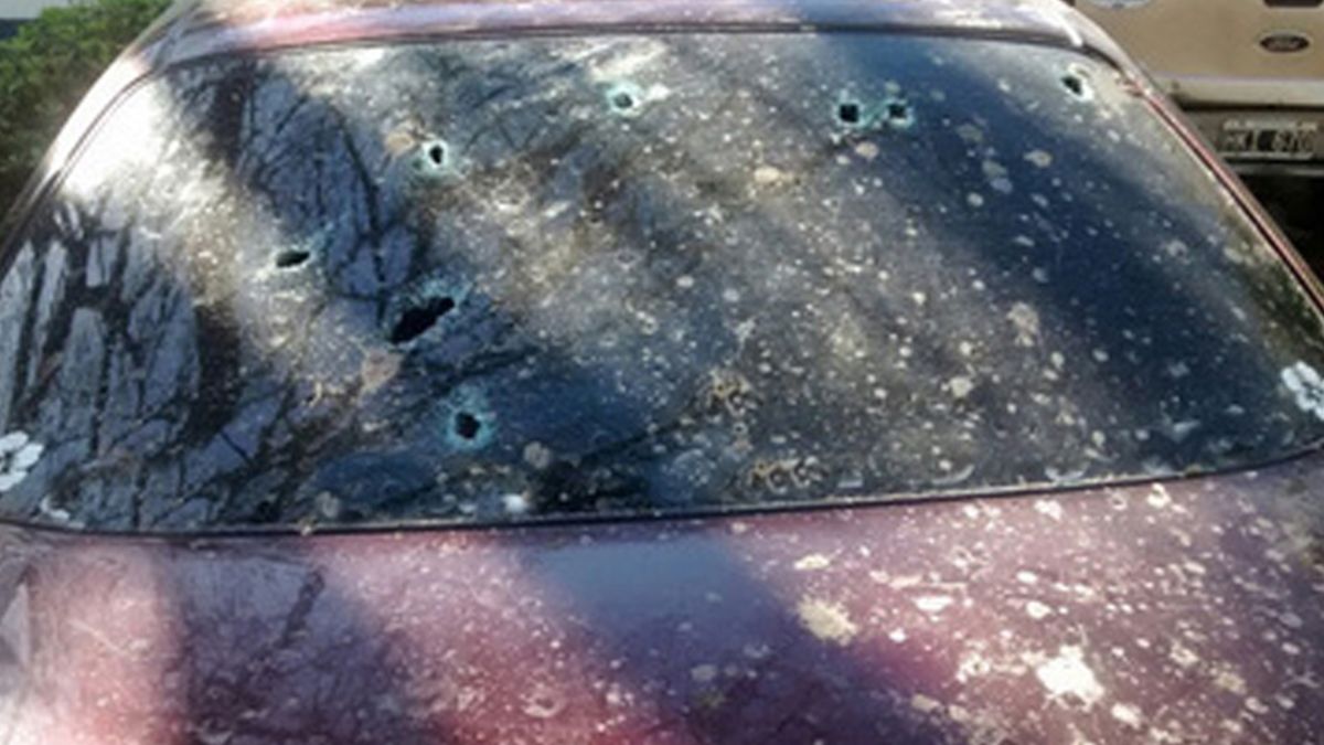 Un colador. Así quedó el automóvil en el que iba Mafud.