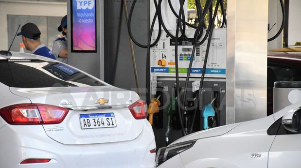 Petroleras aumentan los precios de los combustibles. El impacto en los surtidores.&nbsp;