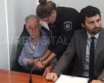 Momento en que el detenido en Santa Fe por la megacausa de juego clandestino se aprestaba a escuchar las acusaciones en su contra. Momento en que el detenido en Santa Fe por la megacausa de juego clandestino se aprestaba a escuchar las acusaciones en su contra.