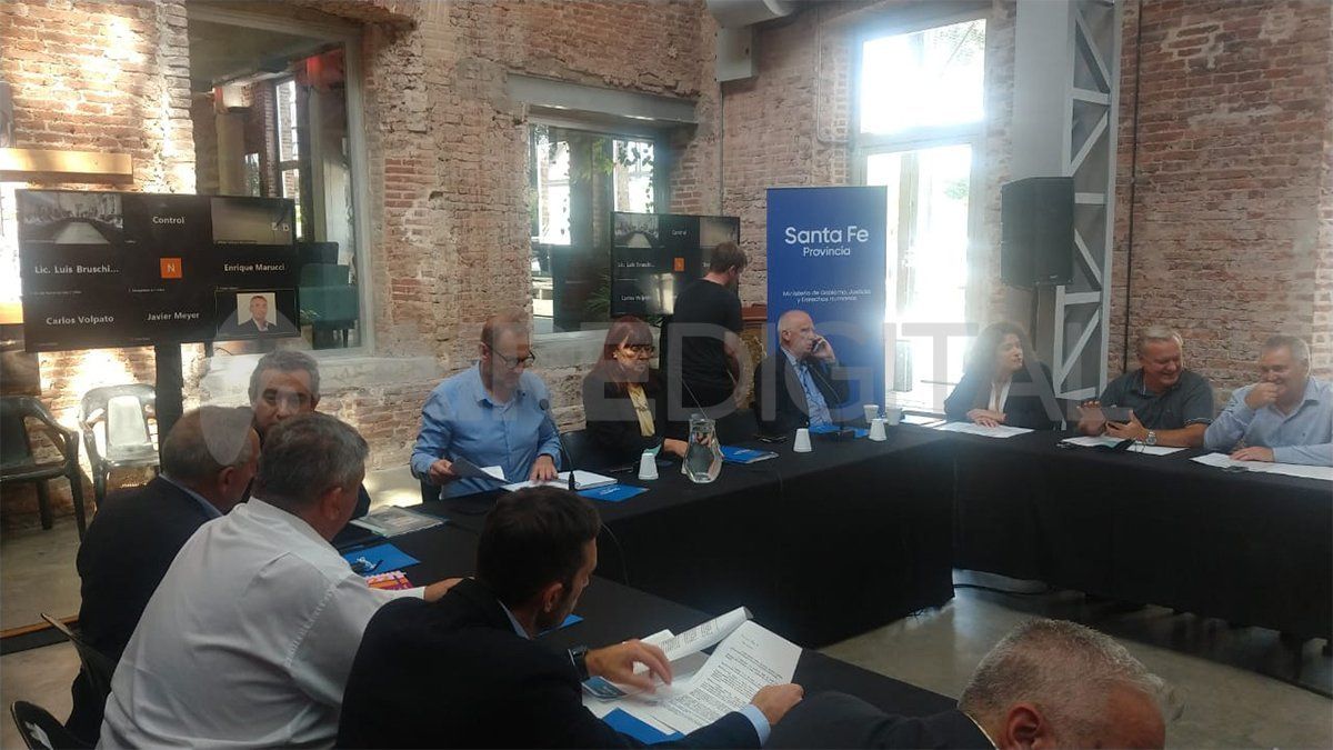 Los ejes de debate entre los funcionarios de la provincia y los intendentes giraron en torno a políticas de gobierno abierto