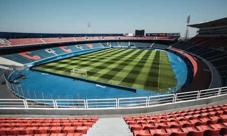 El Torneo Apertura de Paraguay debió reanudarse el viernes pero 35 casos de coronavirus postergaron la fecha. Más tarde, se descartaron 32 de esos casos. El Torneo Apertura de Paraguay debió reanudarse el viernes pero 35 casos de coronavirus postergaron la fecha. Más tarde, se descartaron 32 de esos casos.