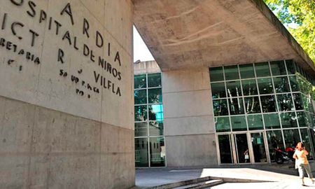 El menor fue derivado de urgencia al Hospital de Niños en estado grave. El menor fue derivado de urgencia al Hospital de Niños en estado grave.