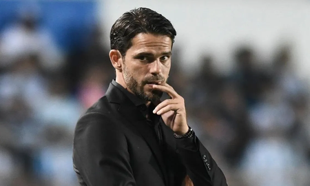 El técnico del “Xeneize” se refirió al equipo y los errores que tuvieron tras la derrota 3-0 ante Tigre. El técnico del “Xeneize” se refirió al equipo y los errores que tuvieron tras la derrota 3-0 ante Tigre.