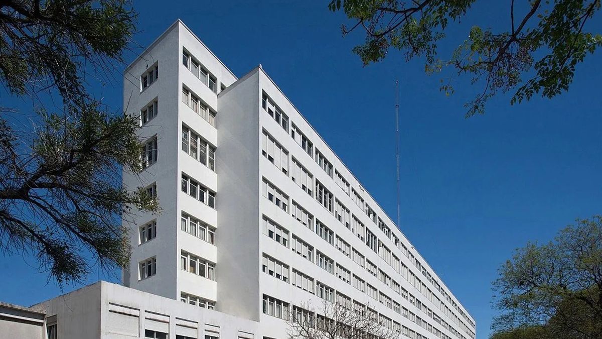 Una niña de nueve años, hija de uno de los custodios de la ministra de Seguridad Patricia Bullrich, murió este lunes en el hospital Churruca. Una niña de nueve años, hija de uno de los custodios de la ministra de Seguridad Patricia Bullrich, murió este lunes en el hospital Churruca.