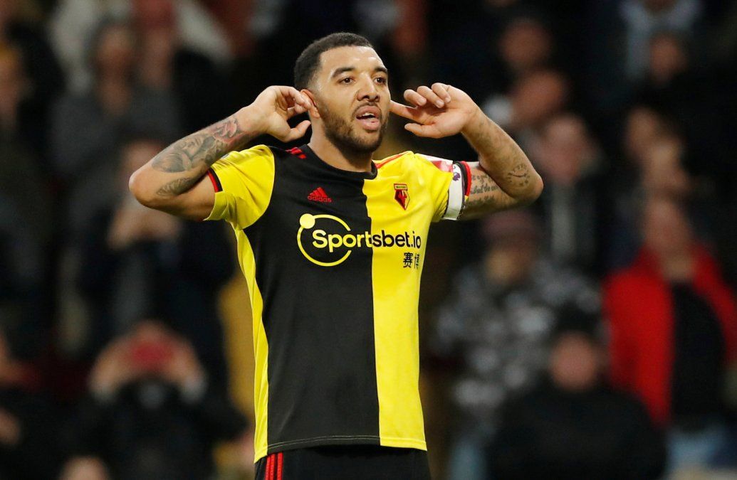 Troy Deeney no quiere poner en riesgo a su hijo