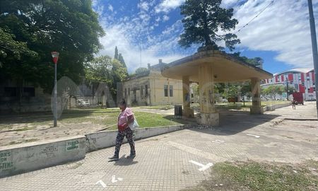 El hecho ocurrió en inmediaciones del Hospital Iturraspe viejo, donde posteriormente fue atendido. El hecho ocurrió en inmediaciones del Hospital Iturraspe viejo, donde posteriormente fue atendido.