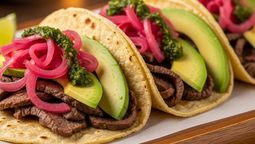 altText(Tacos de ojo de bife a la criolla: una receta simple, sabrosa y con mucho estilo)}