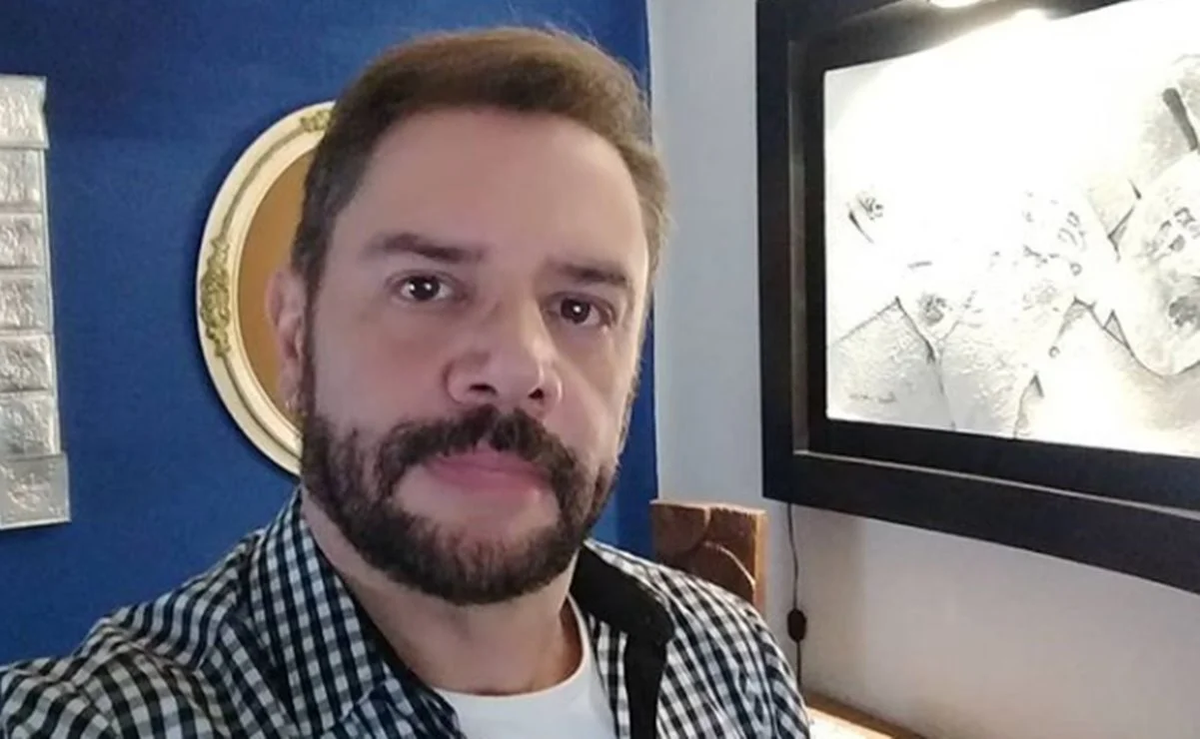 H&eacute;ctor Parra relat&oacute; con impotencia que sus d&iacute;as en prisi&oacute;n son dif&iacute;ciles, a pesar de que puede conversar con su&nbsp;familia.&nbsp;