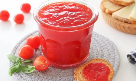 Dulce de tomates, by Maru Botana. Dulce de tomates, by Maru Botana.