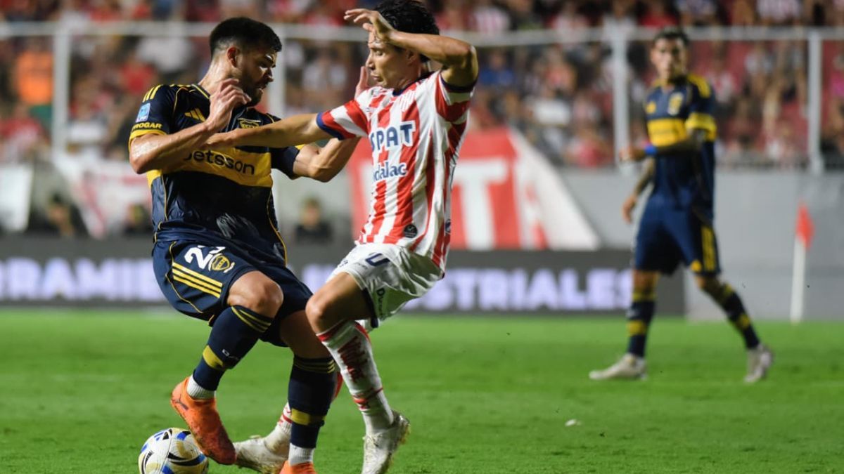 Unión y Boca empataron 1 a 1 en un partido parejo en el 15 de Abril.