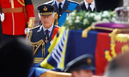 Miles de policías, soldados y funcionarios británicos realizaban los preparativos finales para el funeral de la reina Isabel. Miles de policías, soldados y funcionarios británicos realizaban los preparativos finales para el funeral de la reina Isabel.