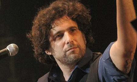 Efemérides del 22 de agosto: en 1961 nace Andrés Calamaro Efemérides del 22 de agosto: en 1961 nace Andrés Calamaro