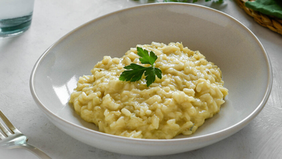 Pocos lo saben: para qué sirve agregar un chorrito de vinagre al risotto
