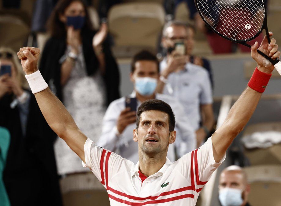 El serbio Novak Djokovic venció a Rafael Nadal y disputará su 6° final en este Grand Slam.