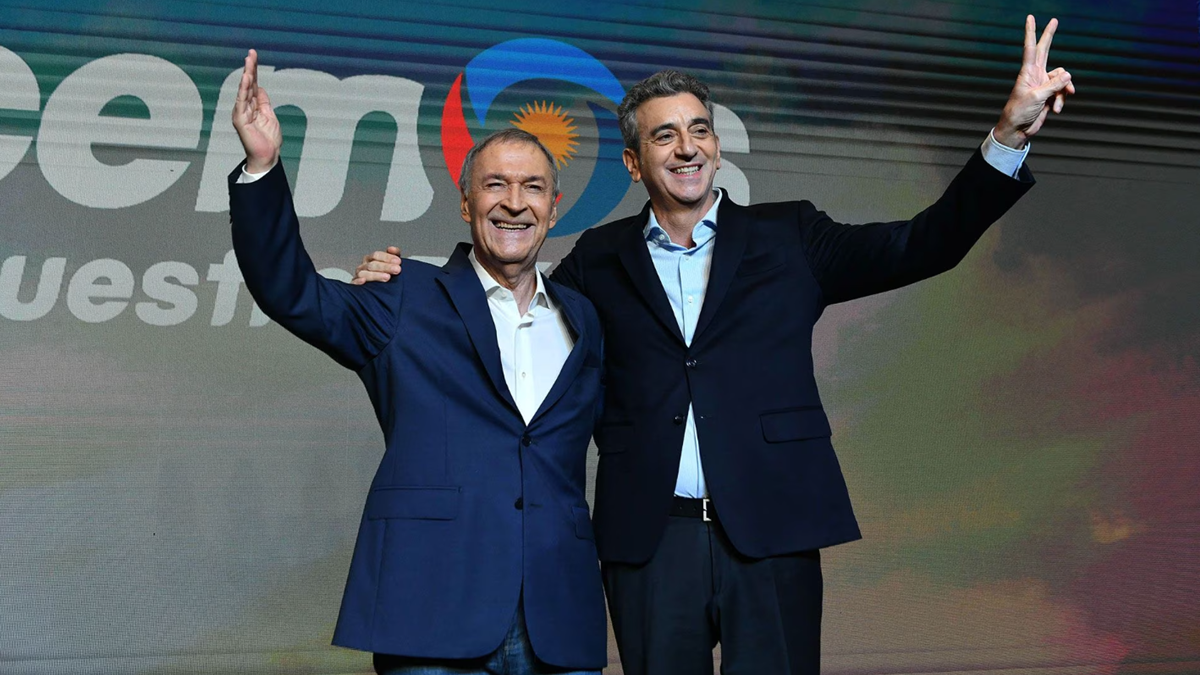 Elecciones 2023. La fórmula presidencial de Hacemos por Nuestro País: Juan Schiaretti y Florencio Randazzo. Elecciones 2023. La fórmula presidencial de Hacemos por Nuestro País: Juan Schiaretti y Florencio Randazzo.