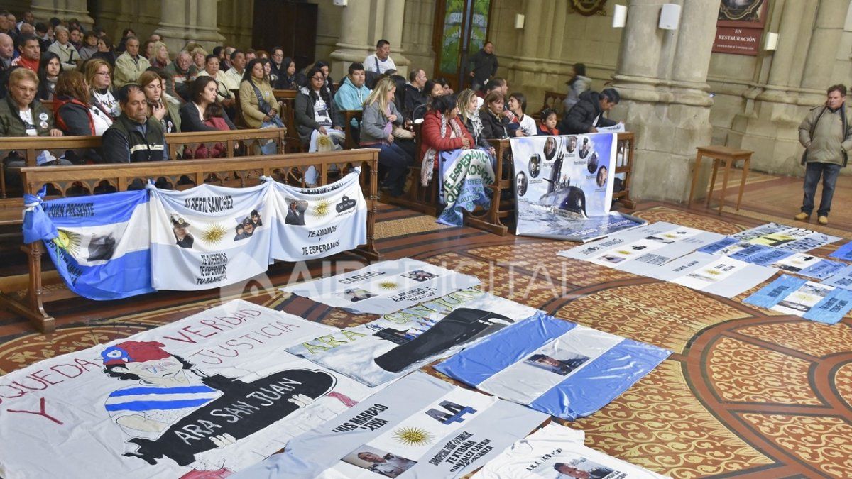 Archivo. Familiares de los tripulantes del ARA San Juan realizaron una marcha y una misa en Mar del Plata en mayo de 2018