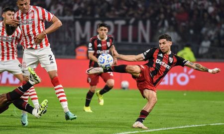 Con doblete de Montiel, River venció a San Martín de Tucumán y será rival de Unión en los octavos de final de Copa Argentina. Con doblete de Montiel, River venció a San Martín de Tucumán y será rival de Unión en los octavos de final de Copa Argentina.