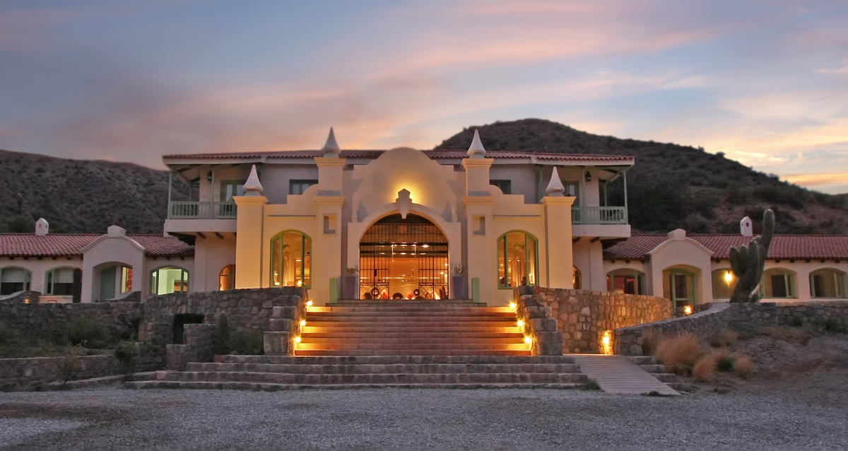 Hotel Huacalera, Jujuy